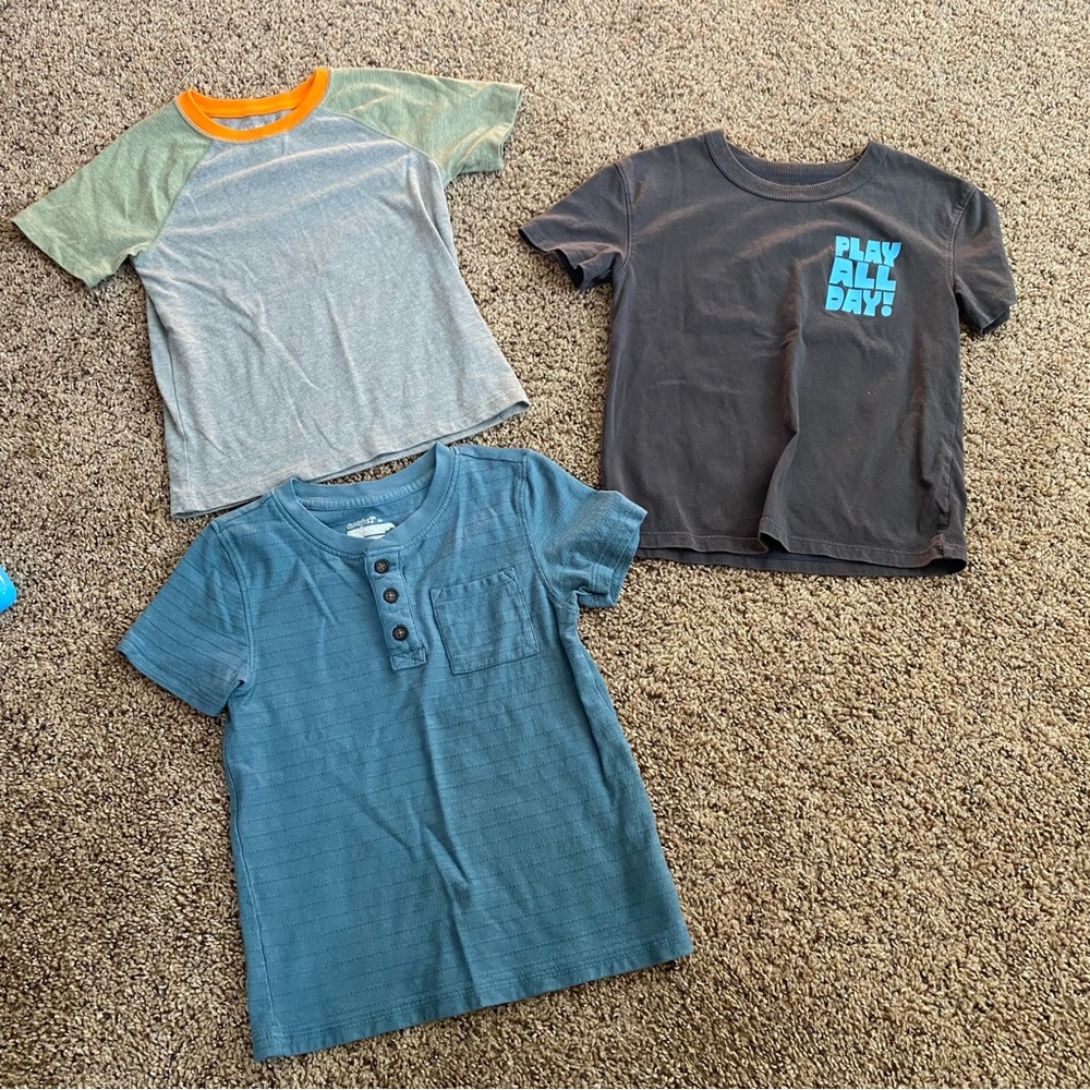 Cat & Jack T-shirts - Picture 4 of 6